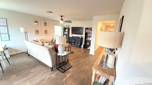 9930 Spotted Rose, San Antonio, TX 78254