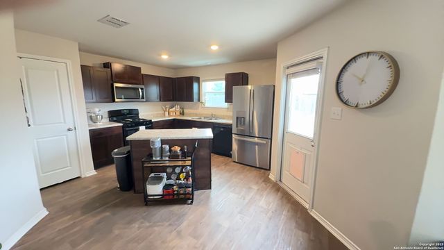 9930 Spotted Rose, San Antonio, TX 78254