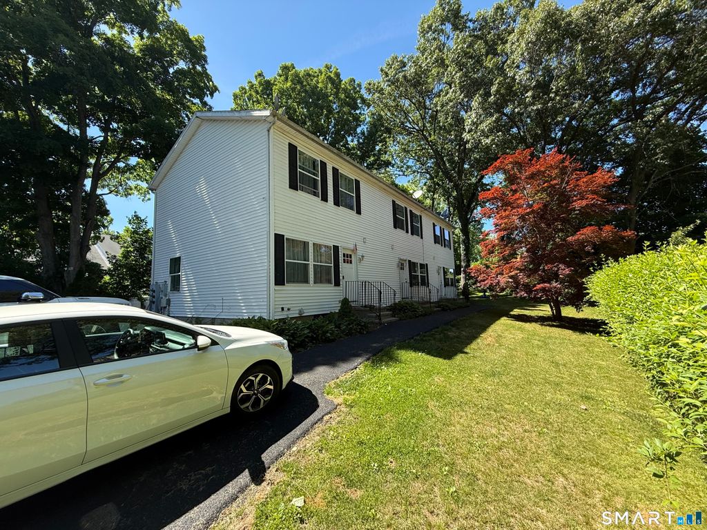 48 Morgan Avenue, Danbury, CT 06810