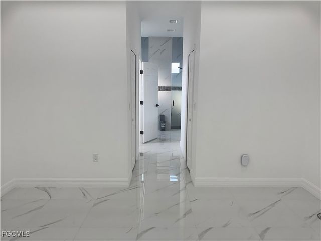 1907 W 9th ST, Lehigh Acres, FL 33972