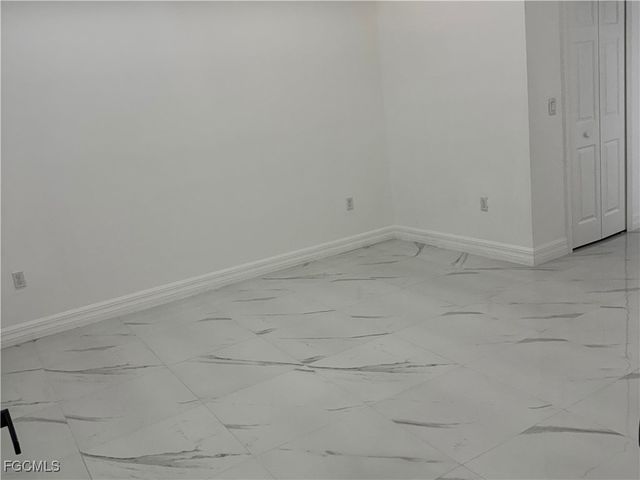 1907 W 9th ST, Lehigh Acres, FL 33972