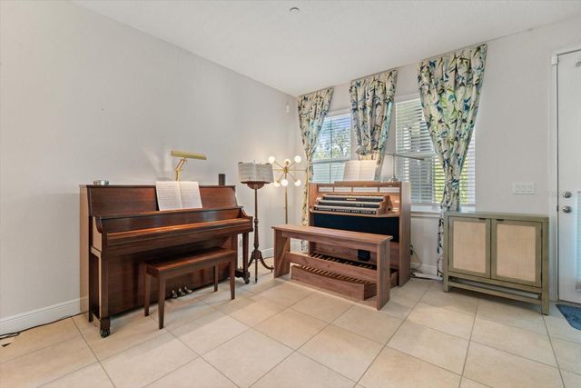 4548 CHINKAPIN DRIVE, Sarasota, FL 34232