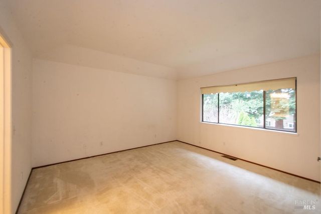 124 S Temelec Cir, Sonoma, CA 95476