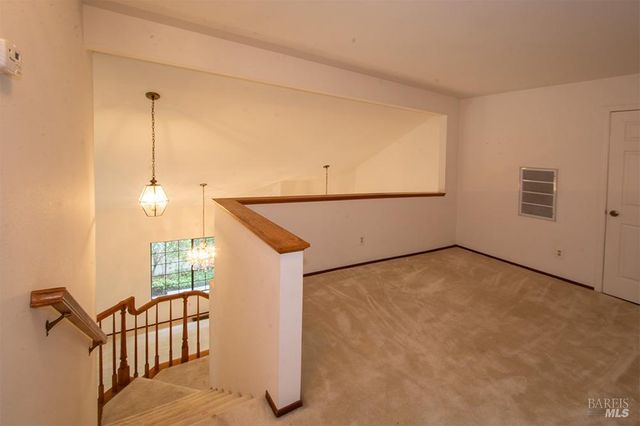 124 S Temelec Cir, Sonoma, CA 95476