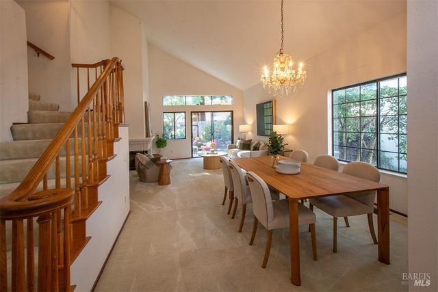 124 S Temelec Cir, Sonoma, CA 95476