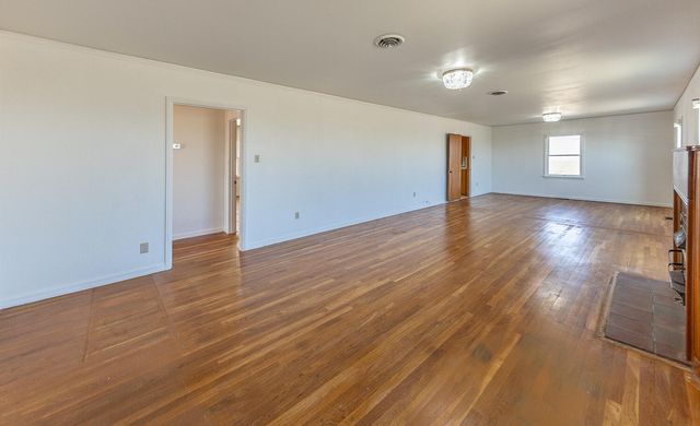 6902 N F M 2528, Lubbock, TX 79415