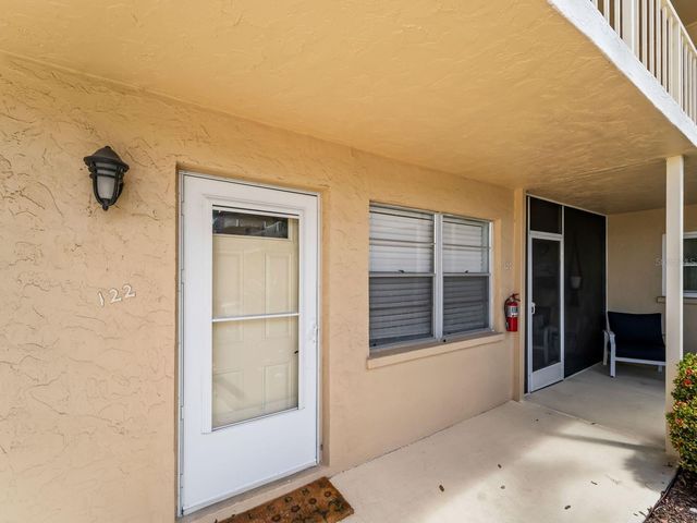 210 PARK BOULEVARD N 122, Venice, FL 34285