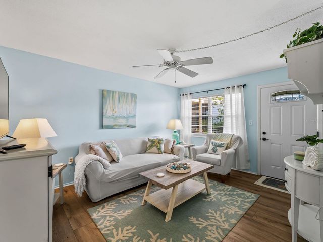 210 PARK BOULEVARD N 122, Venice, FL 34285