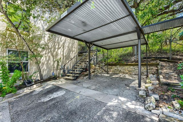 909 E Oltorf ST 201, Austin, TX 78704