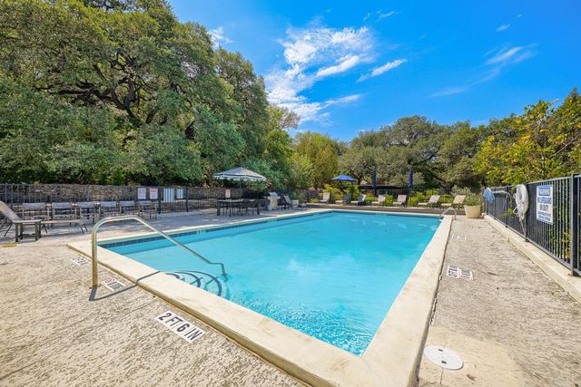 909 E Oltorf ST 201, Austin, TX 78704