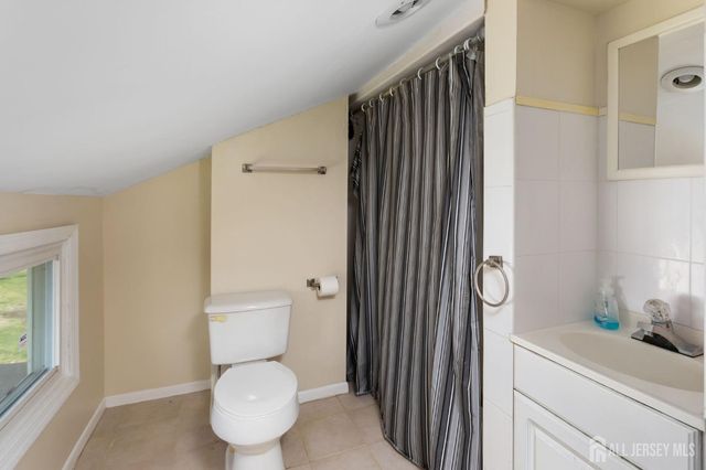 38 Pine Tree Road, Old Bridge, NJ 08857