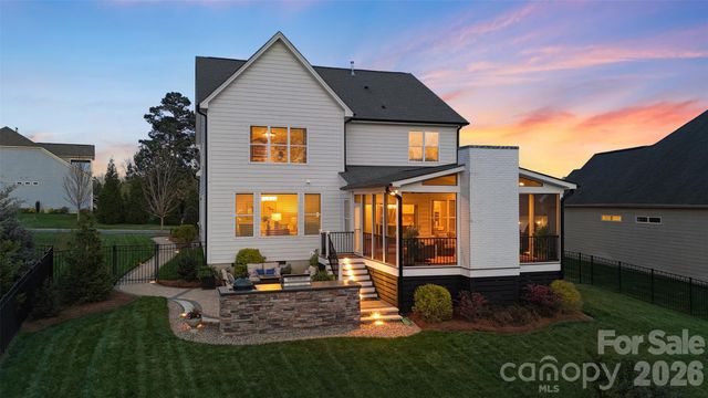 1015 Chippenham Avenue, Lancaster, SC 29720