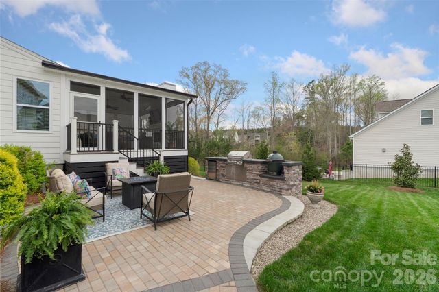 1015 Chippenham Avenue, Lancaster, SC 29720