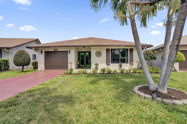 2042 SW 17th Circle, Deerfield Beach, FL 33442