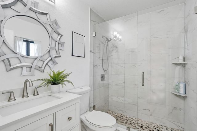 2042 SW 17th Circle, Deerfield Beach, FL 33442