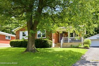 7807 Mary Sue Dr, Louisville, KY 40291