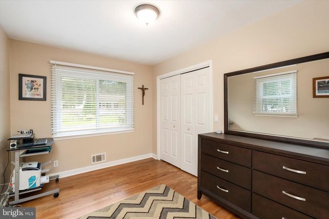 41 CEDAR ST, New Egypt, NJ 08533