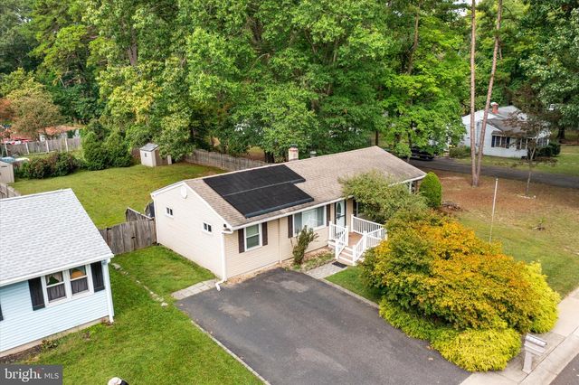 41 CEDAR ST, New Egypt, NJ 08533