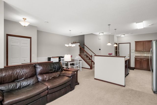 4859 Boatman Lane 6602, Inver Grove Heights, MN 55076