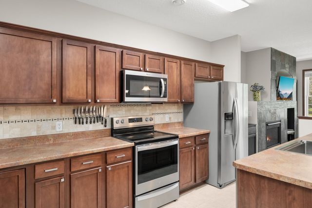 4859 Boatman Lane 6602, Inver Grove Heights, MN 55076