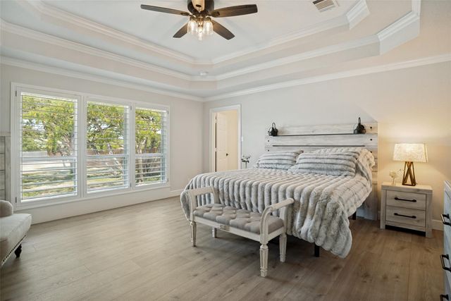 190 Young Ranch RD, Georgetown, TX 78633