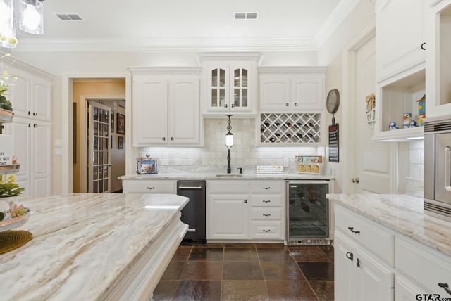 516 Contenders Way, Tyler, TX 75703