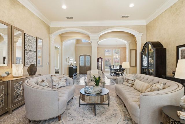 516 Contenders Way, Tyler, TX 75703