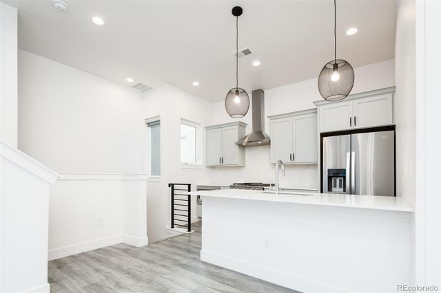 3450 S Corona Street E, Englewood, CO 80113