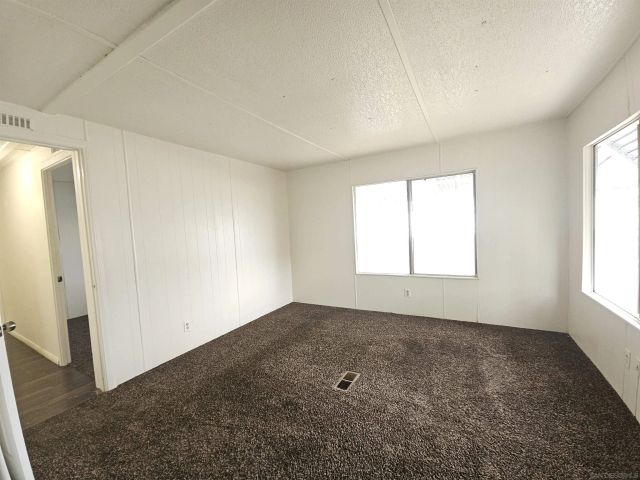 8712 Magnolia 103, Santee, CA 92071