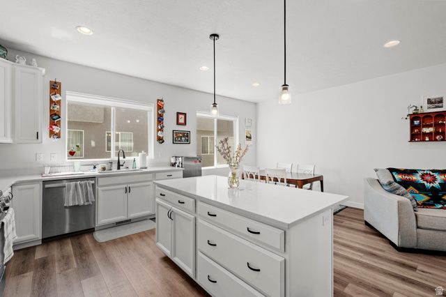 15129 S HALTER WAY, Bluffdale, UT 84065