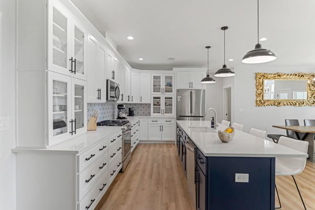 127 Berry Drive, Greenville, SC 29607