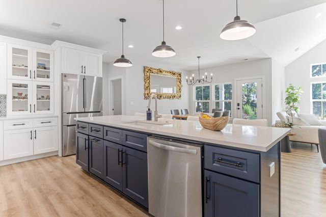 127 Berry Drive, Greenville, SC 29607