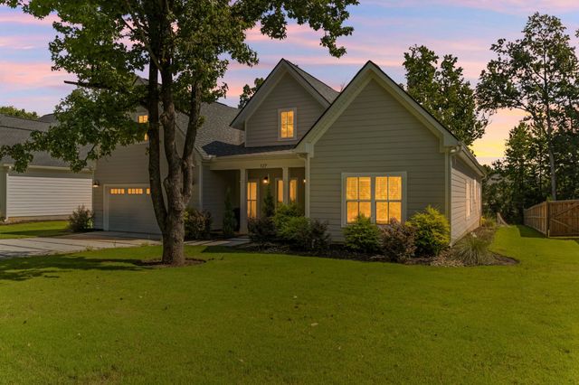 127 Berry Drive, Greenville, SC 29607