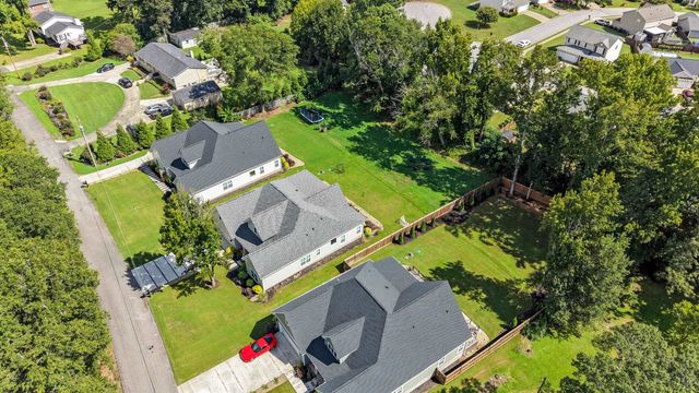 127 Berry Drive, Greenville, SC 29607