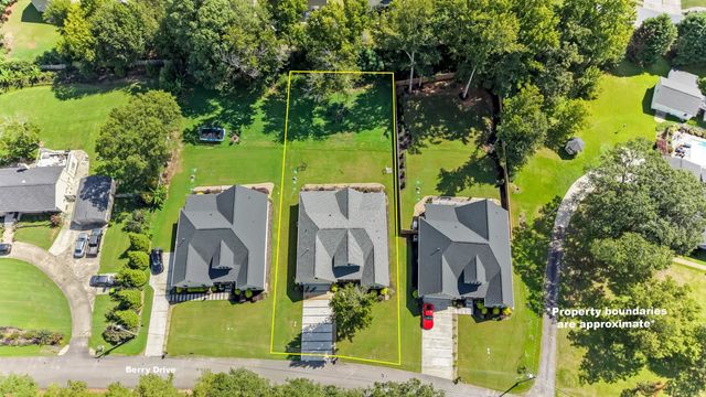 127 Berry Drive, Greenville, SC 29607