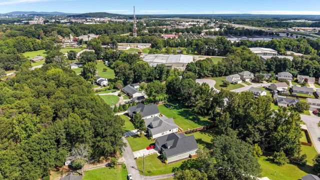 127 Berry Drive, Greenville, SC 29607