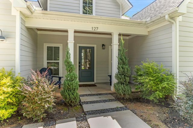 127 Berry Drive, Greenville, SC 29607
