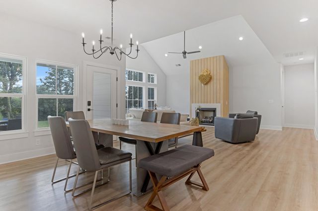 127 Berry Drive, Greenville, SC 29607