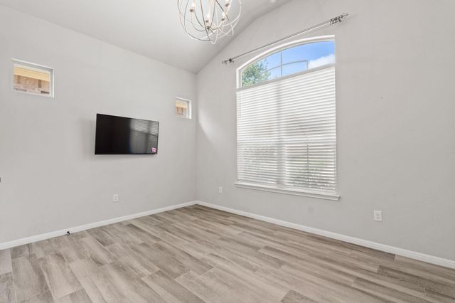 21824 Agarito LN, Spicewood, TX 78669