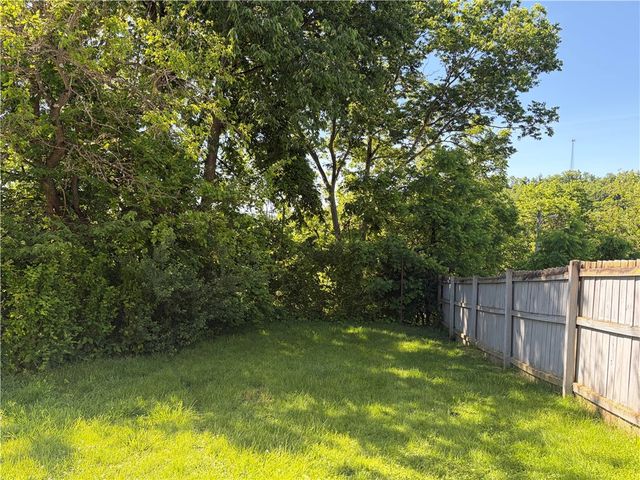 519-521 1st St, Charleroi Boro, PA 15022
