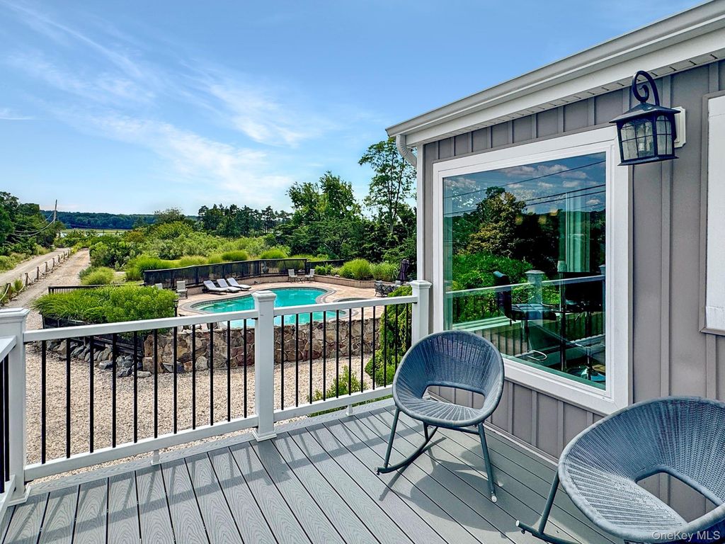 588 E. Long Beach Road, Nissequogue, NY 11780 — photo 4
