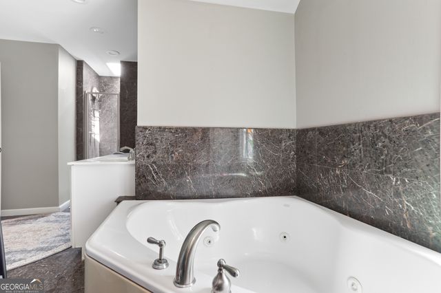 1661 Hudson Road, Decatur, GA 30033