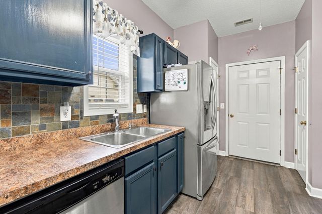 649 Wintercreeper Dr., Longs, SC 29568
