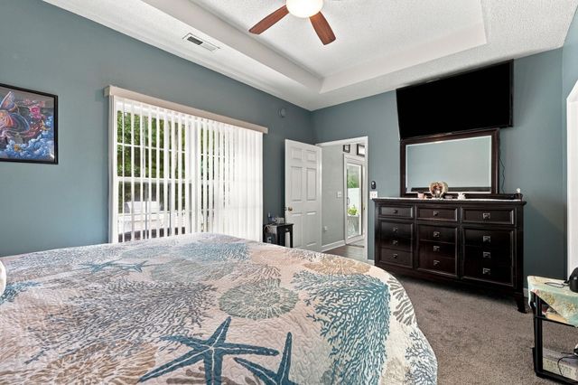 649 Wintercreeper Dr., Longs, SC 29568