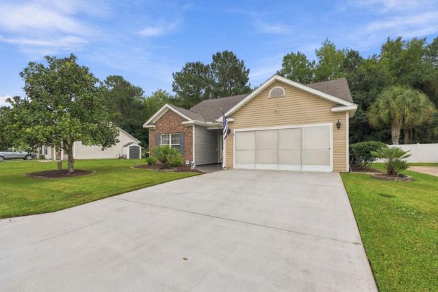 649 Wintercreeper Dr., Longs, SC 29568