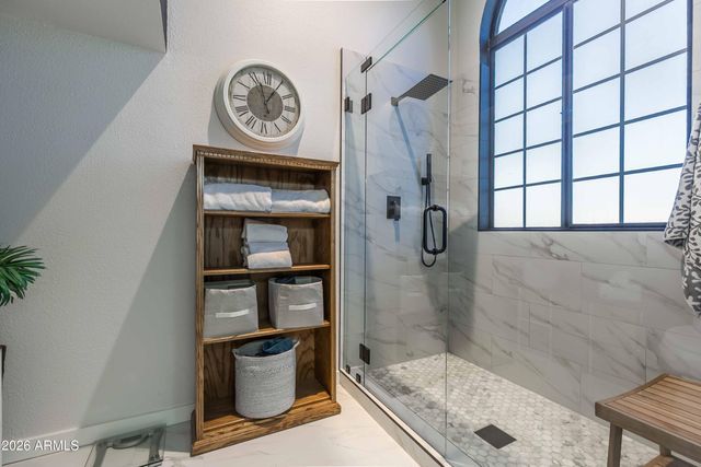 10080 E MOUNTAINVIEW LAKE Drive 204, Scottsdale, AZ 85258