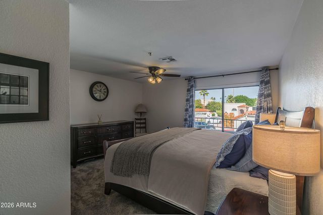 10080 E MOUNTAINVIEW LAKE Drive 204, Scottsdale, AZ 85258