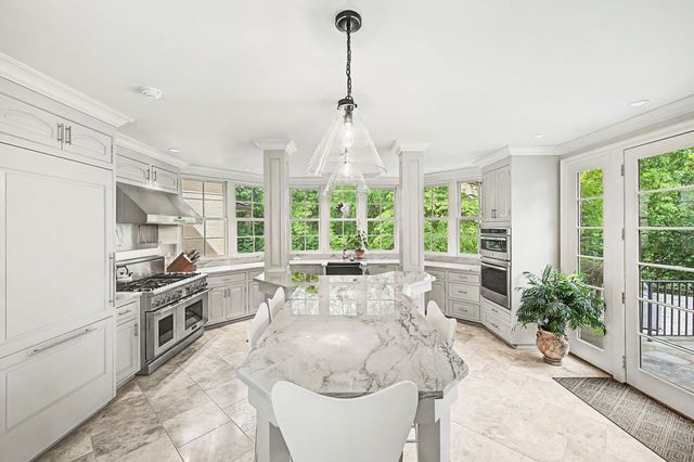 200 Brook Hollow Rd, Nashville, TN 37205