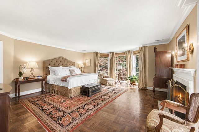 200 Brook Hollow Rd, Nashville, TN 37205