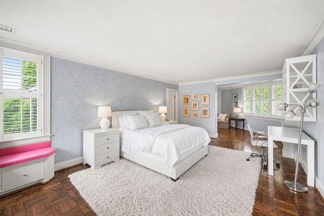 200 Brook Hollow Rd, Nashville, TN 37205